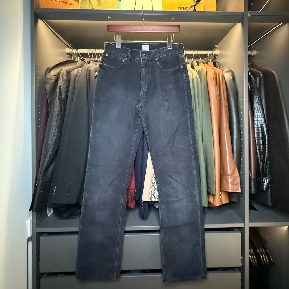 Men’s J. Crew Broken-In Straight Leg Corduroy Pants in Dark Navy